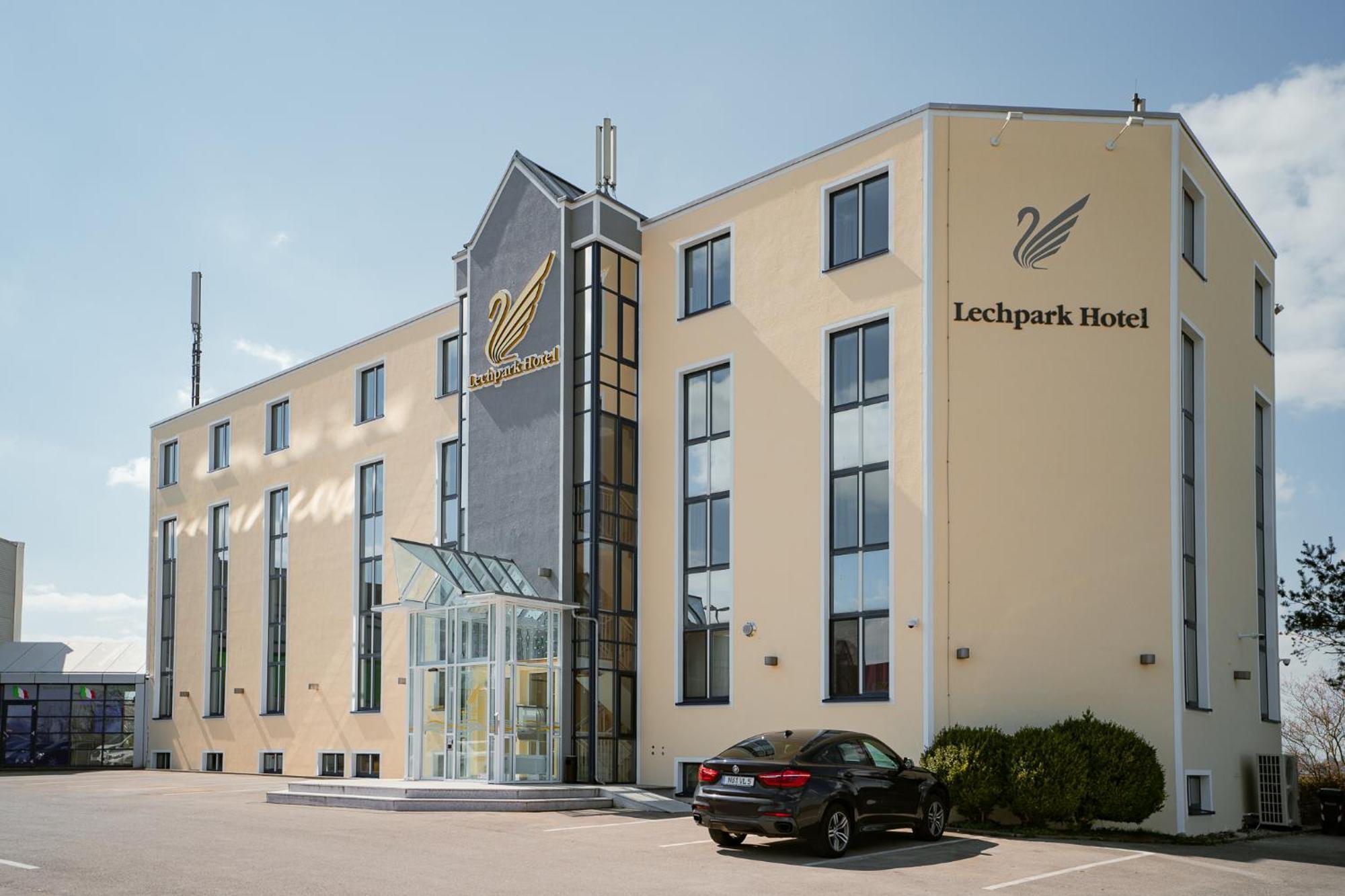 Lechpark Hotel Untermeitingen Exterior photo